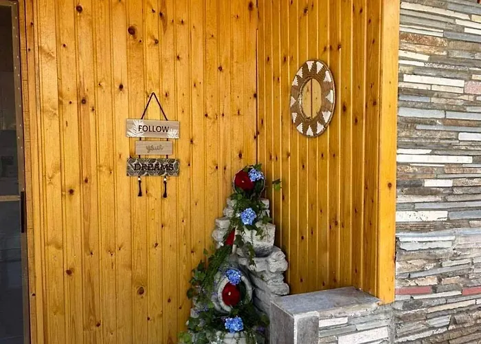 Tropical Paradise Vip House Apartament *