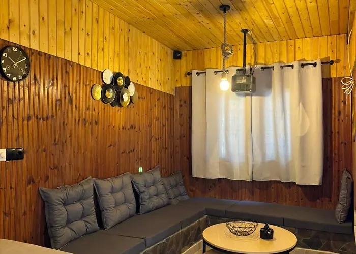 Tropical Paradise Vip House * Agia Triada (Thessaloniki)